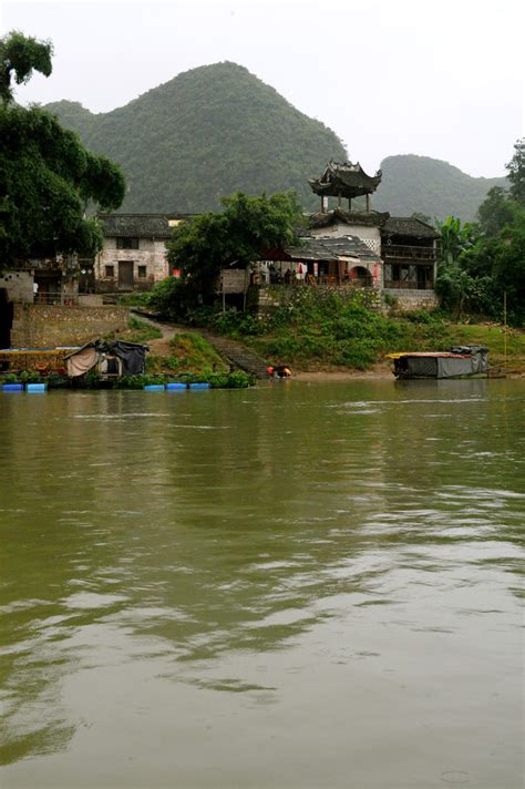 Li River Fishing Villages - Larry Speck