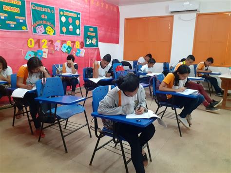 Hoje houve em todas as escolas municipais a aplicação o II simulado do