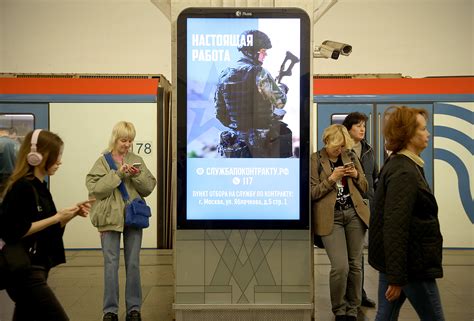 CIA launches effort to recruit Russian spies - Newsweek