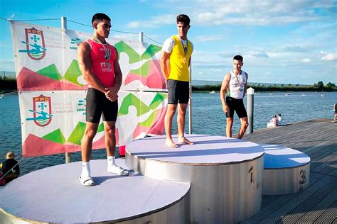 Fluvial Conquista Duas Dezenas De Medalhas Na Canoagem Regional Voz