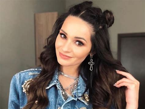 Ewelina Lisowska pochwaliła się zdjęciem w bikini Fanka pyta Powiększałaś piersi Gwiazda