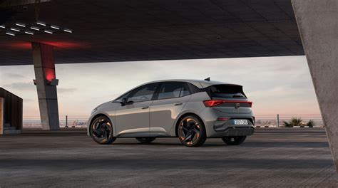 Cupra revela eléctrico mais potente do que o ID 3 da VW Observador