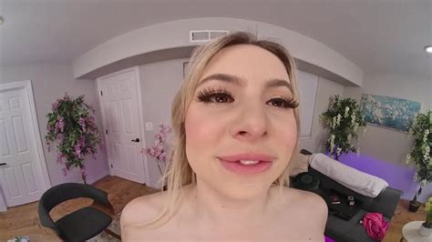 Fuckpassvr Aria Banks Shakes Her Phat Vr Ass Then Bounces On Your Lap In Vr Vidéos Porno