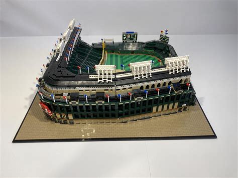 Custom Lego Wrigley Field Rchicubs