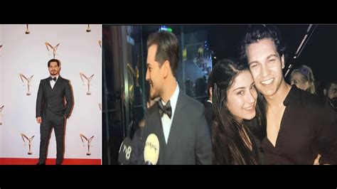 Ganador Del Premio Golden Butterfly A Atay Ulusoy Declar Su Amor