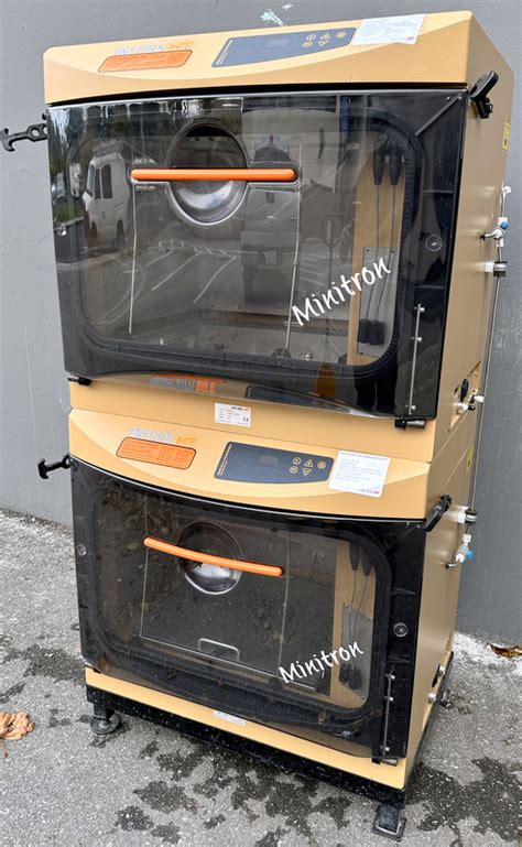 Infors HT Minitron Floor Model Incubator Shaker Double Stack With CO2