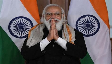 PM Modi Pays Tribute Sikh Gurus Amid Farmers Protest Pushes For