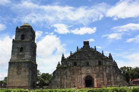 ilocos norte escape manila