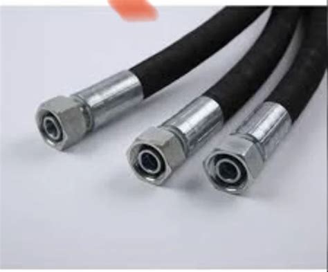 Polyhose Rubber R1 Hydraulic Hose Pipe For Automobile Industry Single