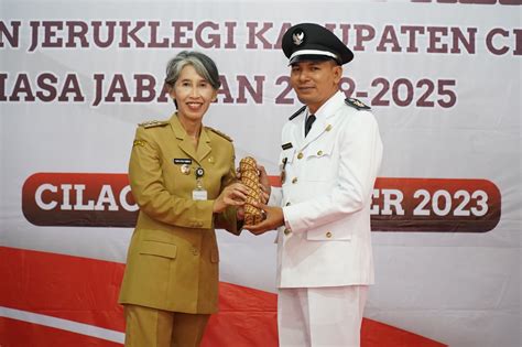 Pj Bupati Cilacap Lantik Pj Kepala Desa Tritih Wetan PROKOMPIM SETDA