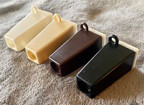 Vintage Peep Show Viewers Set Of 4 Different Nude Woman Adult Photography Keychain Telescope
