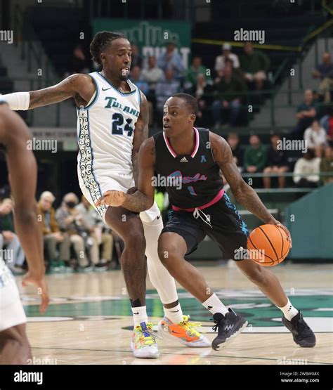 New Orleans Usa Th Jan Florida Atlantic Owls Guard Johnell