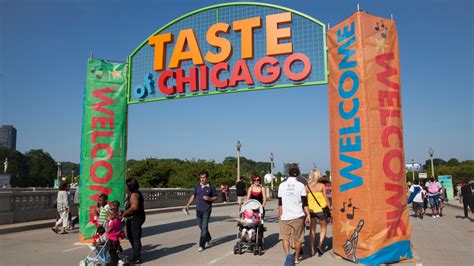 How The Taste Of Chicago Food Festival Became An Instant Success