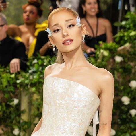 Pin On Ariana Grande In 2024 Celebrity Photos Celebrity Style Ariana