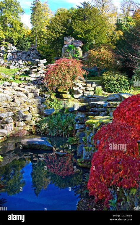 CHATSWORTH HOUSE GARDENS Stock Photo - Alamy