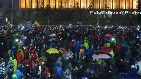 Filmul Protestelor In A A Zi In Capitala Si In Tara Mii De Oameni