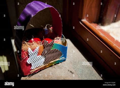 Greek Orthodox Red Dyed Easter Eggs Hi Res Stock Photography And Images