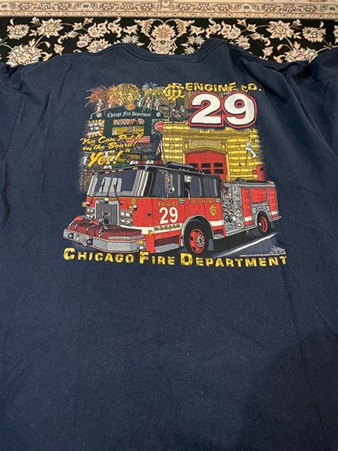 chicago, Men's Fashion, Tops & Sets, Tshirts & Polo Shirts on Carousell