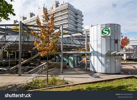 1 141 Stuttgart S Bahn Images Stock Photos 3D Objects Vectors