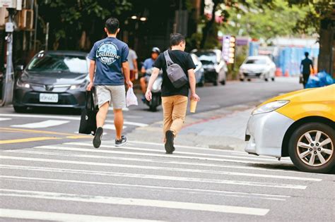 行人地獄3案例交安規範未落實 執行才是關鍵 道安規範未落實 要聞 聯合新聞網