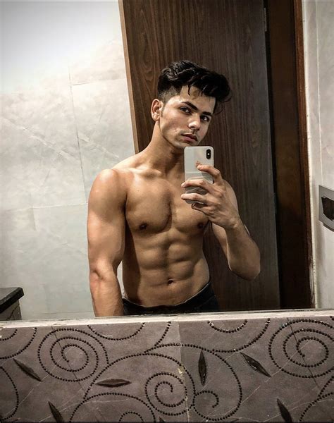 Siddharth Nigam Fuck Sex Pictures Pass