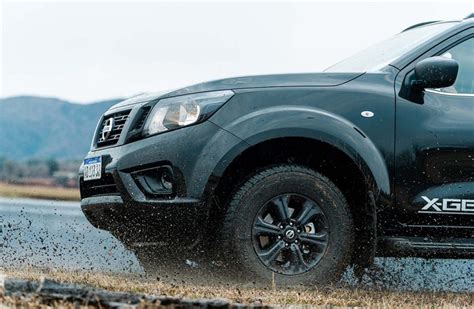 Nissan Frontier X Gear 2021 Adelante Mega Autos