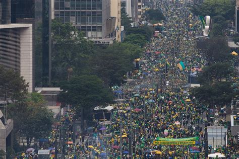 Manifestação A Favor De Bolsonaro Na Avenida Paulista Reuniu 32 Mil