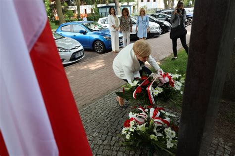 Oddali Ho D Ofiarom Nazistowskich Oboz W Zag Ady Radomsko Pl