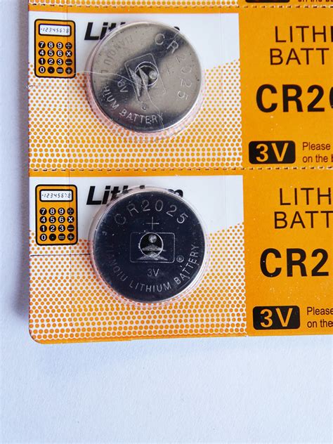 Buy 10 Pcs Micro Lithium Cell Cr2025 2025 3v Coin Cell Battery For For Motherboard Online ₹149