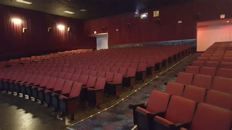 Movie Theater «Oak Grove 8 Cinema», reviews and photos, 16100 SE ...