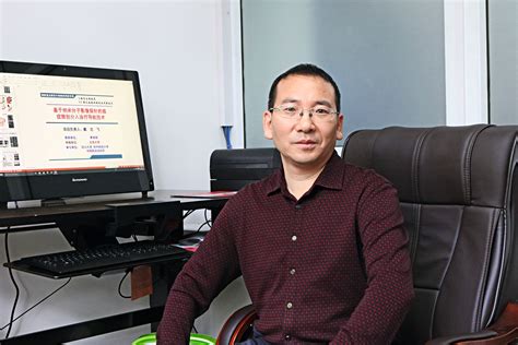 国家杰出青年科学基金获得者—戴志飞 出彩科大人 新湖南