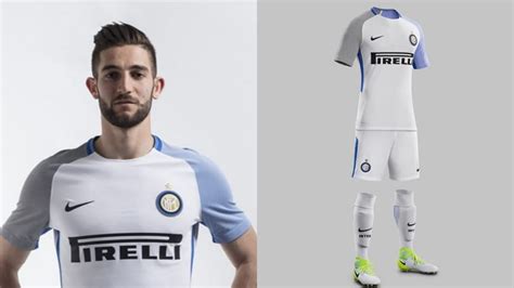 Inter Presentata La Seconda Maglia