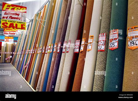 Various Rolls Of Carpets For Sale In A Carpet Shop Stock Photo Alamy