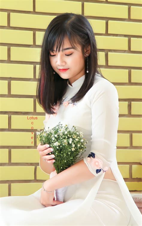 Ghim C A Anh Tran Tr N Hot Ao Dai O D I D Th Ng Nh