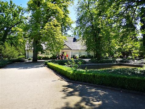 Frederic Chopin Monument Zelazowa Wola Aktuelle 2021 Lohnt Es