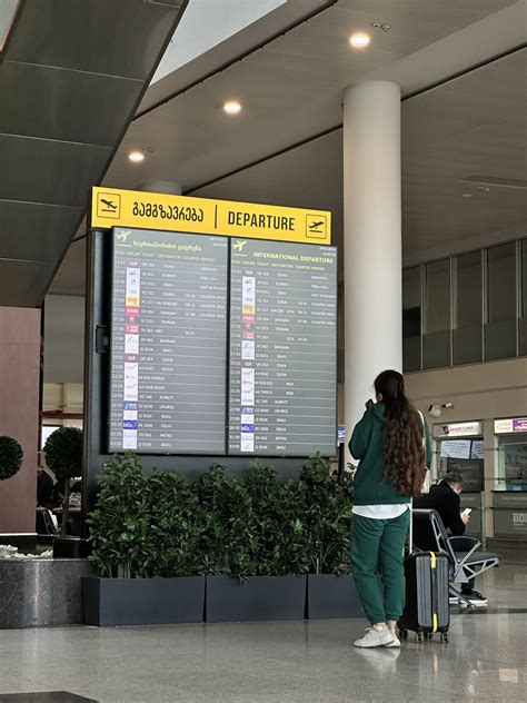 Gallery Airport Reviews - SKYTRAX