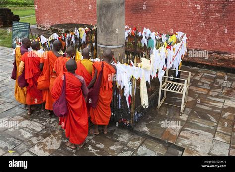 Nepal El Distrito De Rupandehi Lumbini Lugar De Nacimiento De Buda