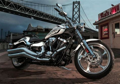 Мотоцикл Yamaha XV 1900 Raider S 2012 Цена Фото Характеристики Обзор