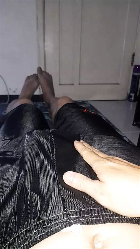 Free Shiny Shorts Gay Porn Videos XHamster