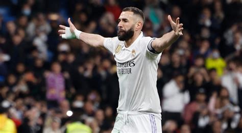 Karim Benzema Jadi Urutan Kedua Pencetak Gol Terbanyak Untuk Real