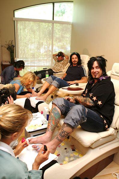 Pam And Tommy Tommy Lee S Movies Motley Crue Nikki Sixx Nikki