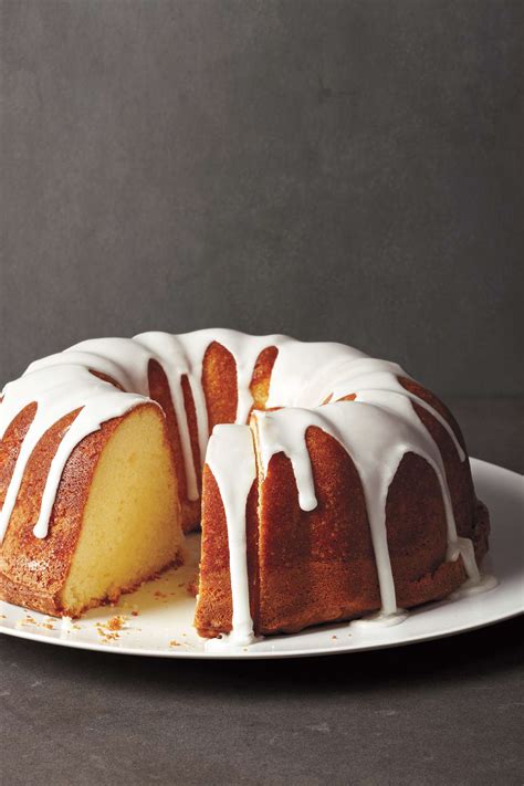 6 Easy Cake Recipes That Require Minimal Prep