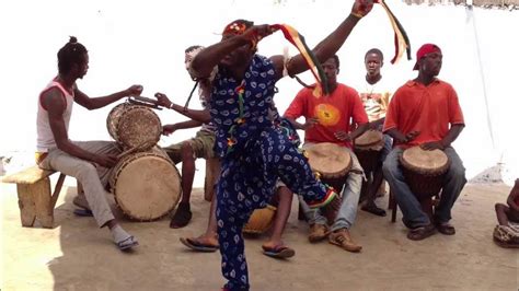 Danse Africaine African Dance Danza Africana Guinée Youtube