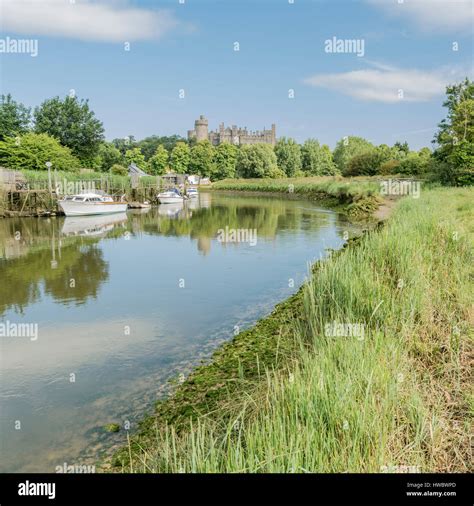 The River Arun And Arundel Castle Arundel West Sussex UK Stock