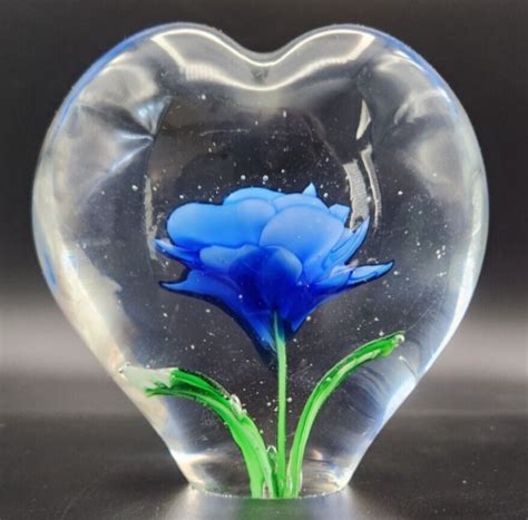 SDS Seapoot Group Vintage Heart Hand Blown Art Glass Paperweight Blue