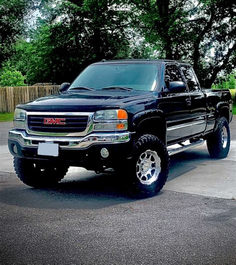 2004 Gmc Sierra Lifted