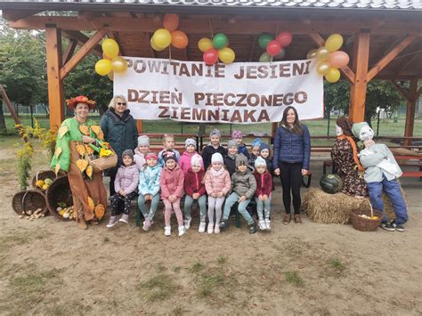 Powitanie Jesieni I Dzie Pieczonego Ziemniaka Przedszkole Publiczne