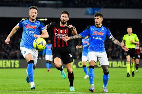 Milan Napoli La Prima Volta Europea Tutte Le Statistiche Del Match