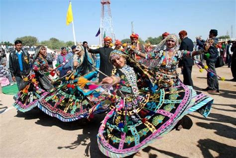 Kalbelia Dance Festival Rajasthan | Snake Dance – Swan Tours