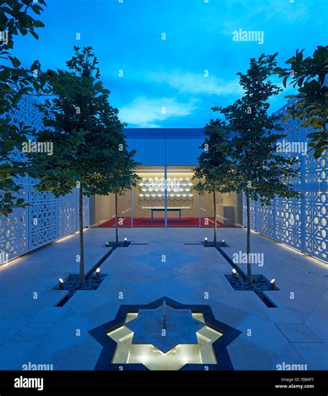 Rooftop Islamic Garden Viewed At Dusk Aga Khan Centre London United